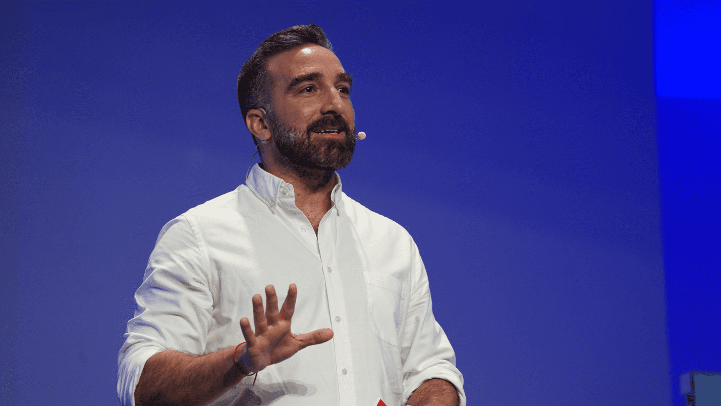 Francisco's Polo announcement at Valencia Digital Summit